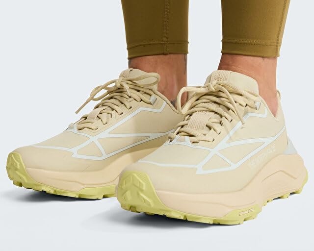 imageThe North Face Fastpack WPDesert StoneLemon Mist