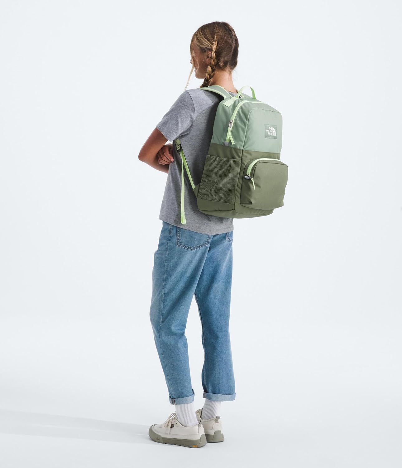 imageTHE NORTH FACE Teen Chuckwalla Daypack Travel Backpack Laptop Sleeve Reflective Safety Details Adjustable Strap Metal PinkTranscendent GreyPale Blossom One SizeSlate MossBark Mist