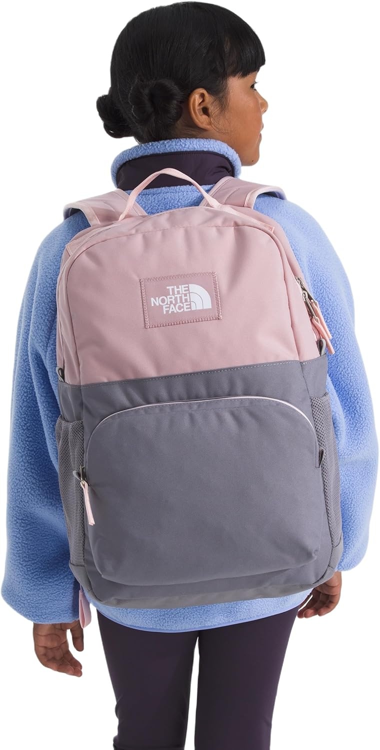 imageTHE NORTH FACE Teen Chuckwalla Daypack Travel Backpack Laptop Sleeve Reflective Safety Details Adjustable Strap Metal PinkTranscendent GreyPale Blossom One SizeMetal PinkTranscendent GreyPale Blossom