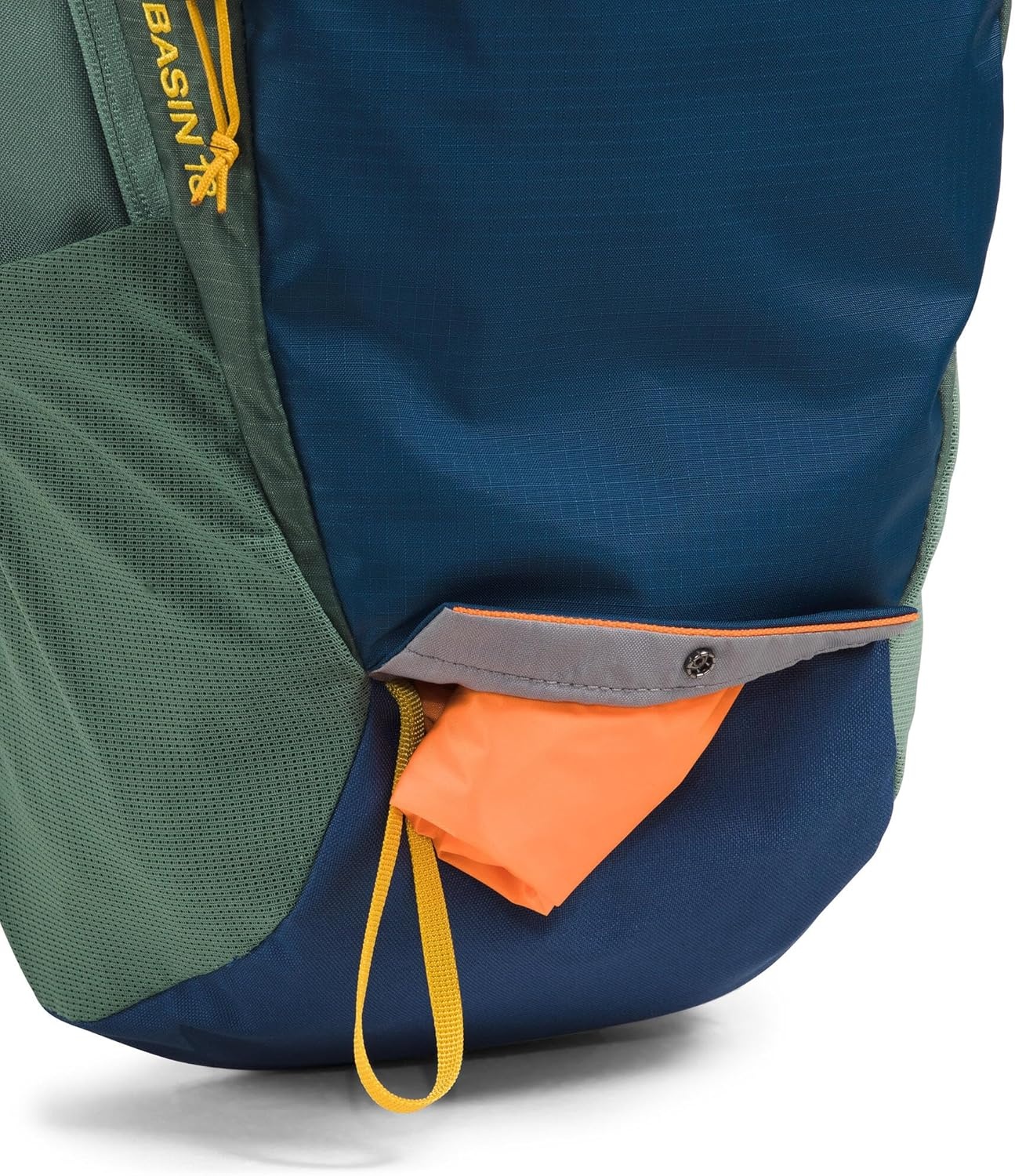 imageThe North Face Basin 18 Liter Technical Daypack with Rain Cover Unisex Backpack Sternum Strap Hiking Pole Attachment Duck GreenShady Blue One SizeDuck GreenShady Blue