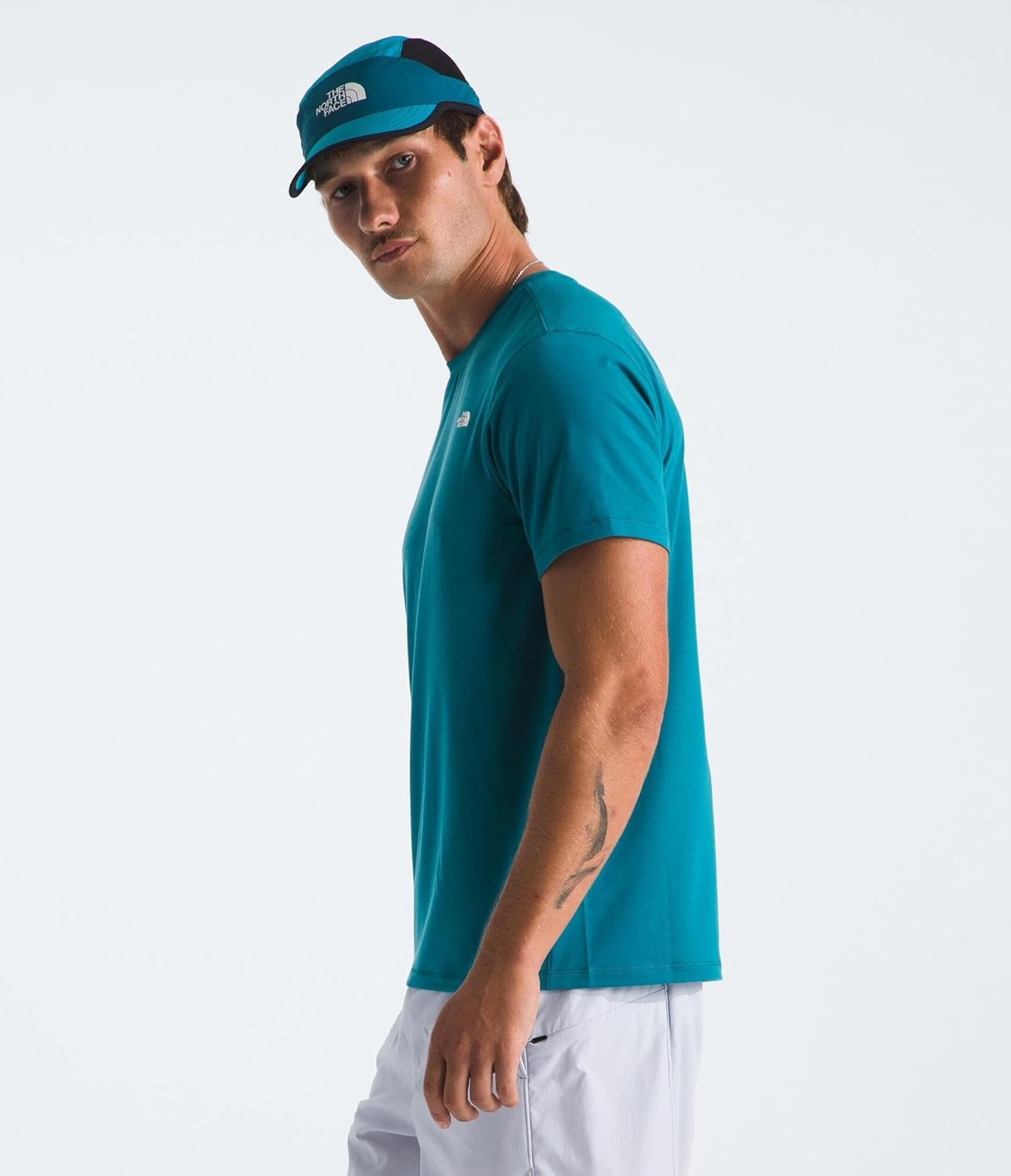 image:imageTHE NORTH FACE Mens Adventure Tee Lightweight amp Stretchy Shirt With Setin Sleeves amp Heat Transfer LogoDigital Steel