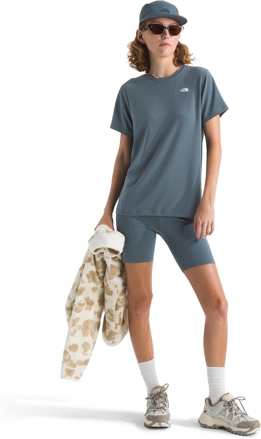 image:imageTHE NORTH FACE Womens Adventure Tee Shortsleeve Crewneck With Moisture Wicking Fabric Setin SleevesGranite Grey