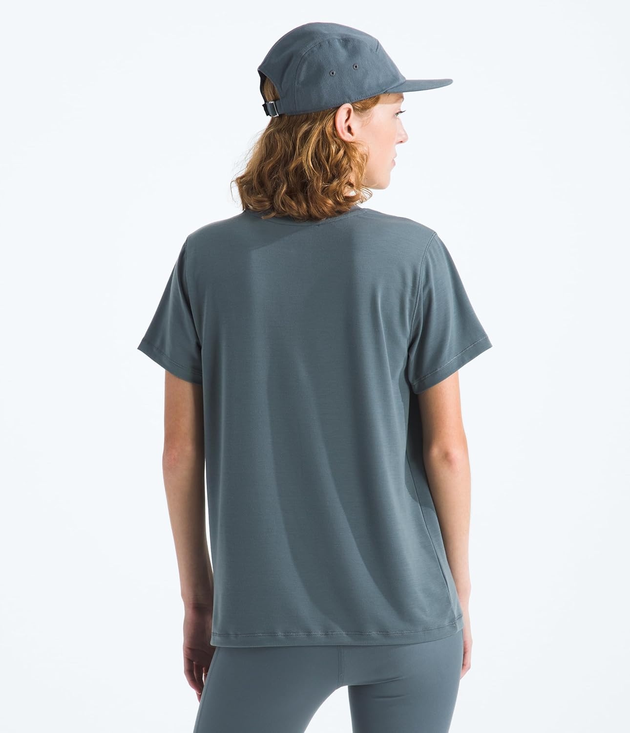 image:imageTHE NORTH FACE Womens Adventure Tee Shortsleeve Crewneck With Moisture Wicking Fabric Setin SleevesGranite Grey
