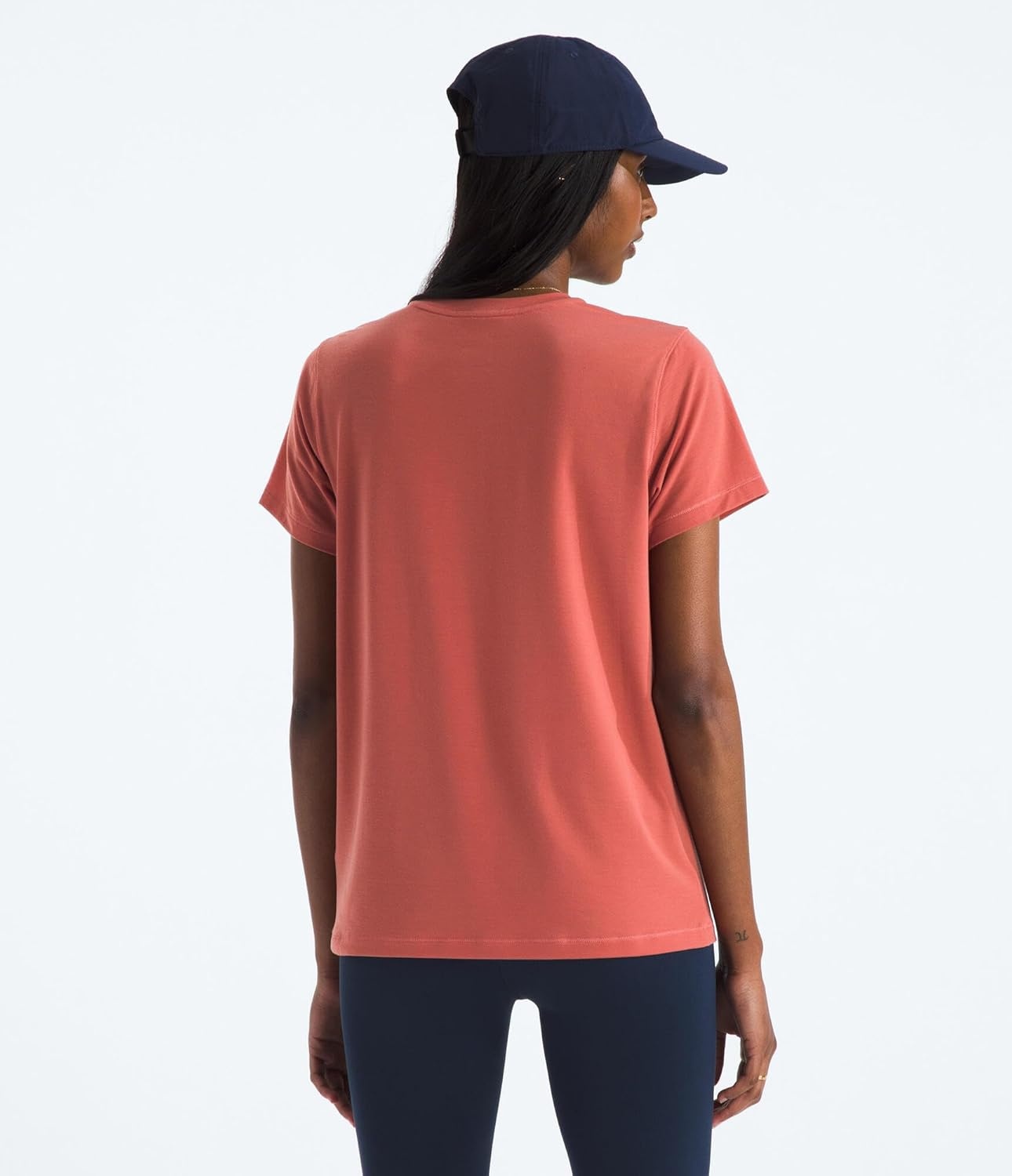 image:imageTHE NORTH FACE Womens Adventure Tee Shortsleeve Crewneck With Moisture Wicking Fabric Setin SleevesMars Dust