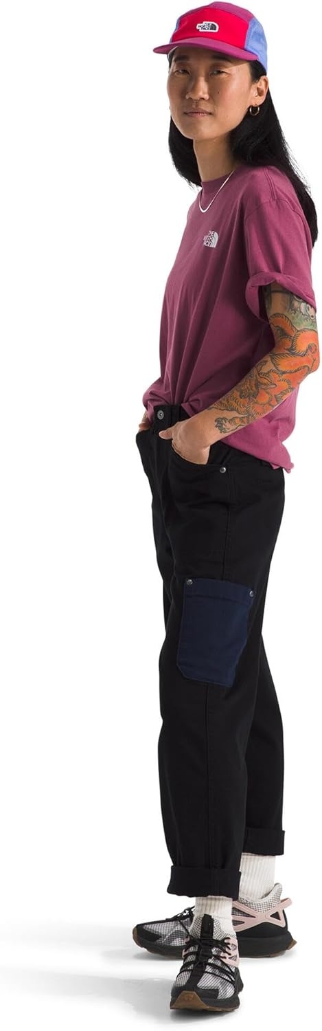 image:imageTHE NORTH FACE Womens Evolution Box NSE Shortsleeve Tee Regular Fit Cotton Tshirt With Logo GraphicsCyber Berry