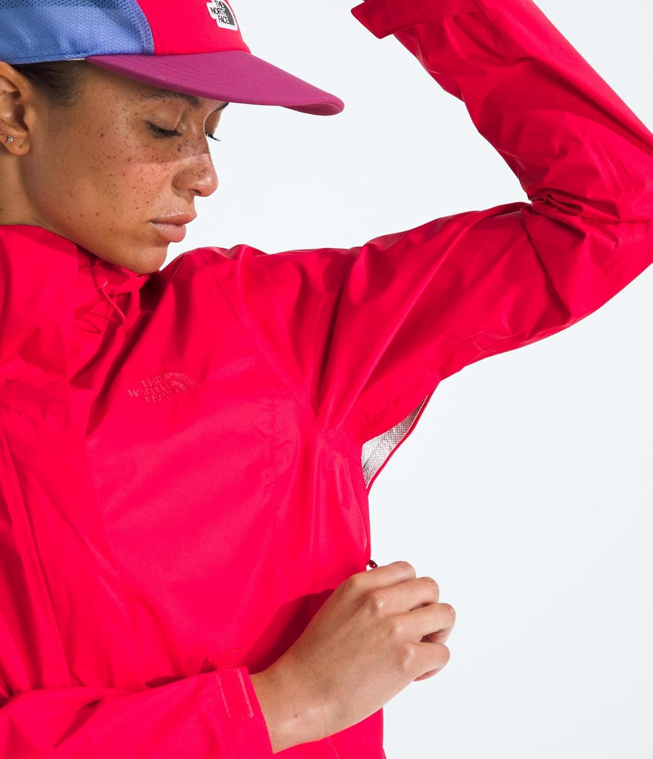 image:imageTHE NORTH FACE Womens Venture 2 Waterproof Hooded Rain Jacket Raincoat With Breathable Dryvent 25l Fabric PitzipsHibiscus