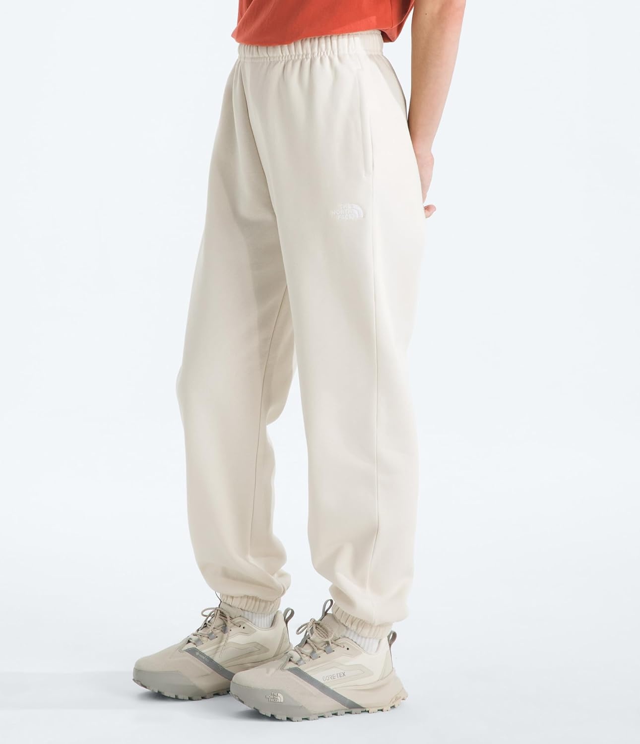 image:imageThe North Face Evolution Simple Dome Regular PantsWhite Dune