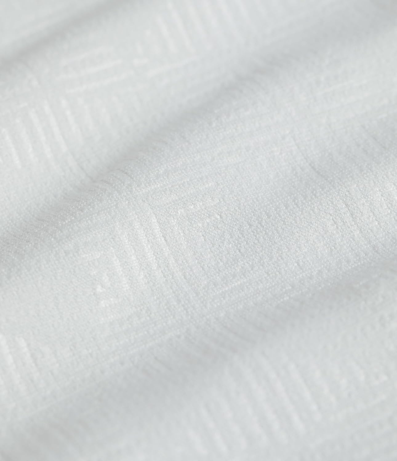 image:imageThe North Face Mens 247 Pentadome Embossed Short Sleeve Tee Regular Fit TShirt with MoistureWicking Flashdry TechPearl Stone