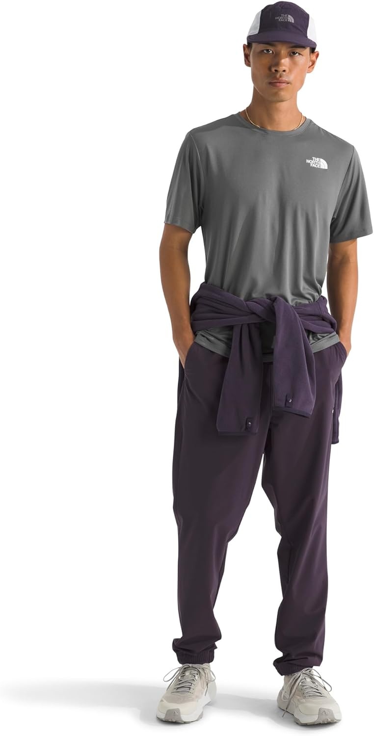 image:imageThe North Face Mens 247 ShortSleeve Tee Lightweight Athletic Shirt with Flashdry Technology amp Heat Transfer LogoSmoked Pearl