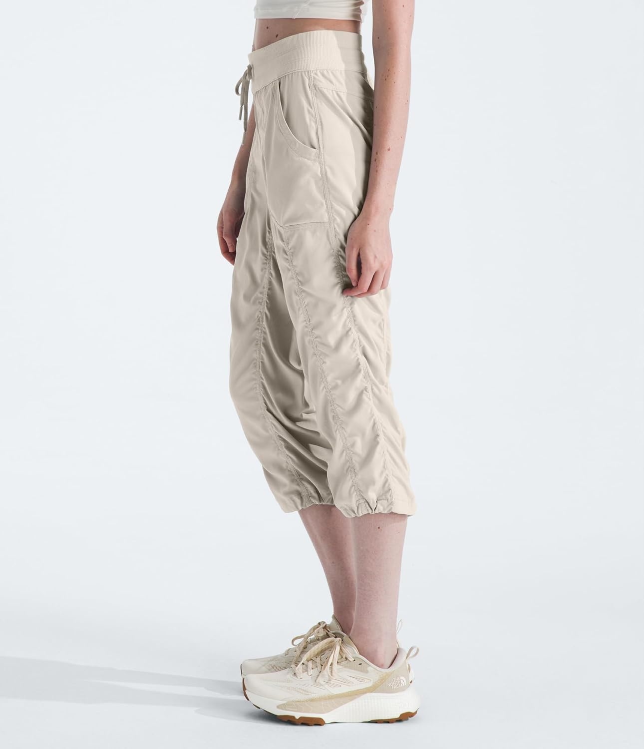 image:imageThe North Face Womens Aphrodite 20 Capri Moisture Wicking Water Repellent Finish UPF 40 ProtectionWhite Dunenpf