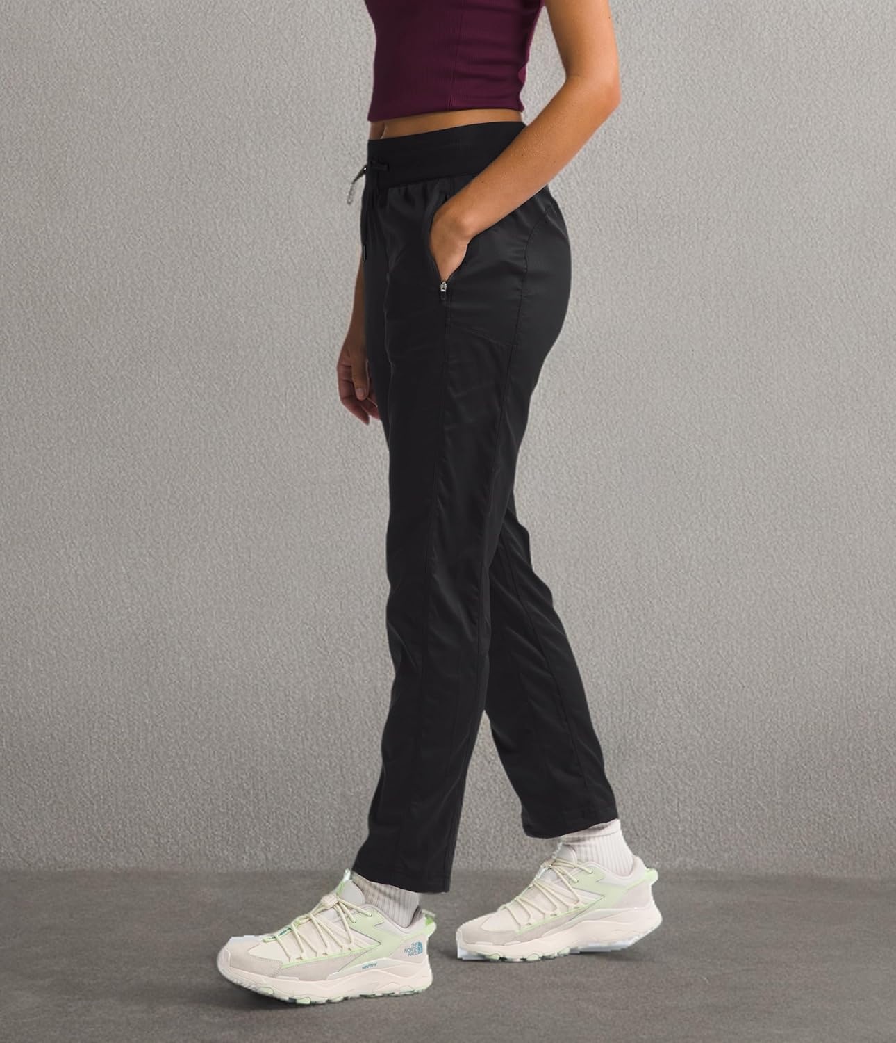 image:imageThe North Face Womens Aphrodite Motion PantsTnf Black