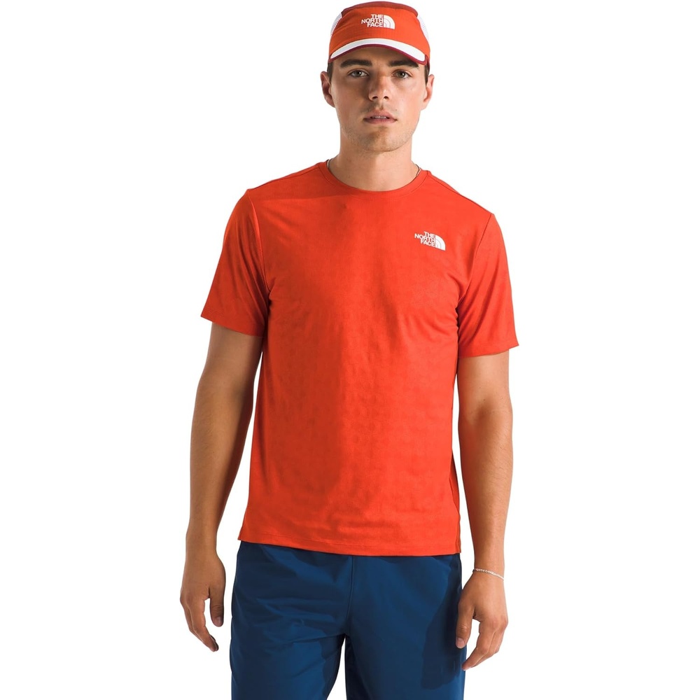image:imageThe North Face Mens 247 Pentadome Embossed Short Sleeve Tee Regular Fit TShirt with MoistureWicking Flashdry TechLava Red