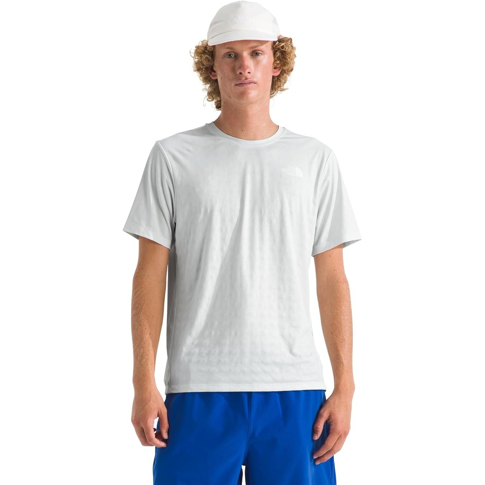 image:imageThe North Face Mens 247 Pentadome Embossed Short Sleeve Tee Regular Fit TShirt with MoistureWicking Flashdry TechPearl Stone