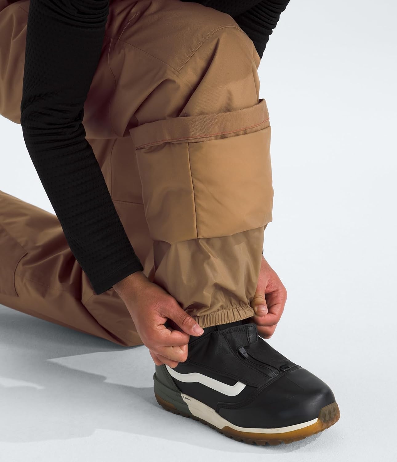 image:imageTHE NORTH FACE Boys Freedom Insulated Pant Waterproof for Ski amp Snowboard Gaiters Adjustable Waist Zip PocketsUtility Brown