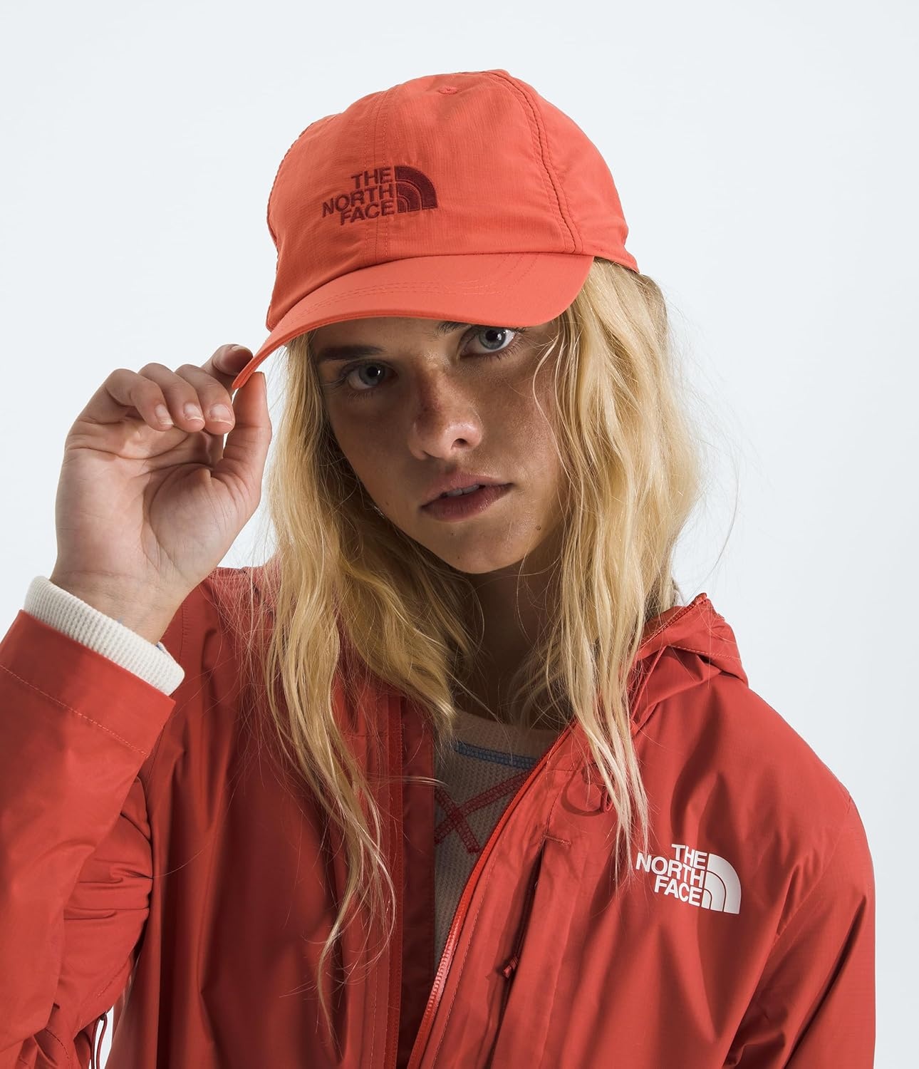 image:imageThe North Face UnisexAdult Horizon Hat Classic Fit Baseball Cap for Men amp Women Perfect for Golf Cycling amp Everyday WearMars DustSumac