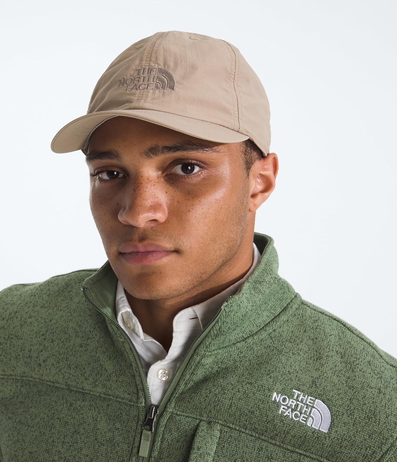 image:imageThe North Face UnisexAdult Horizon Hat Classic Fit Baseball Cap for Men amp Women Perfect for Golf Cycling amp Everyday WearMushroom Grey