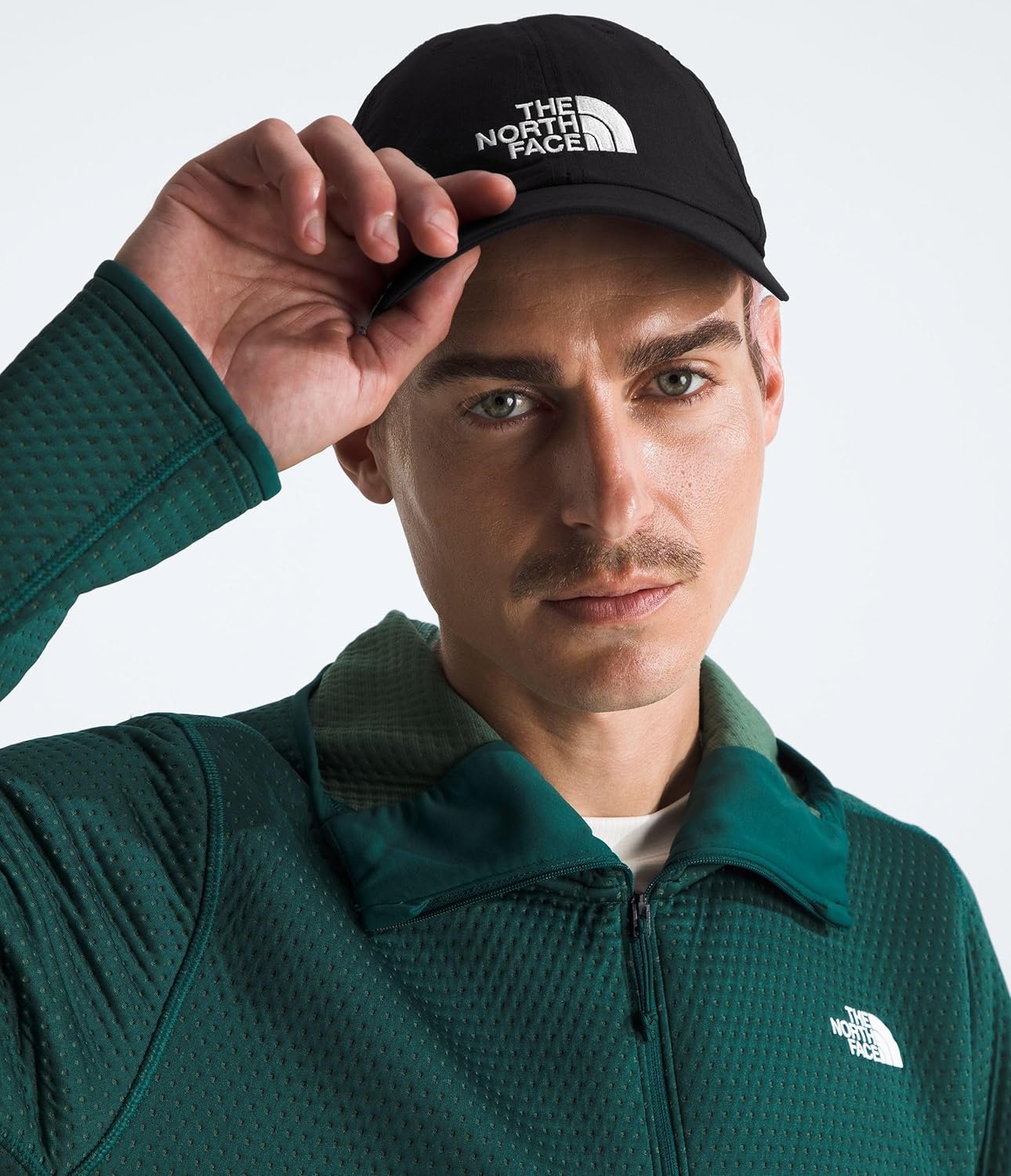 image:imageThe North Face UnisexAdult Horizon Hat Classic Fit Baseball Cap for Men amp Women Perfect for Golf Cycling amp Everyday WearTnf BlackTnf White