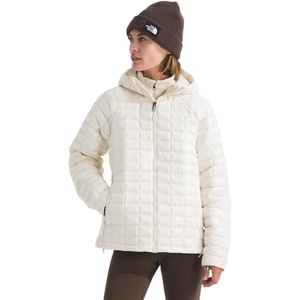 THE NORTH FACE Women’s Thermoball Hooded Jacket | High Loft Insulation, Wind & Water Resistant, Adjustable Hood & Zip Pockets(White Dune)