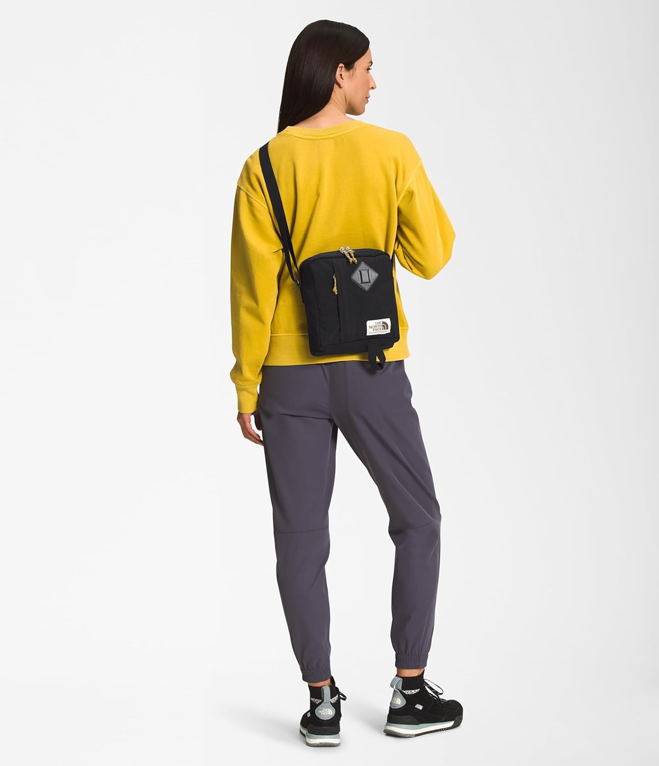 image:imageTHE NORTH FACE Berkeley Crossbody Bag Adjustable Strap Waterrepellent Finish Internal Divider amp External PocketTnf BlackMineral Goldnpf