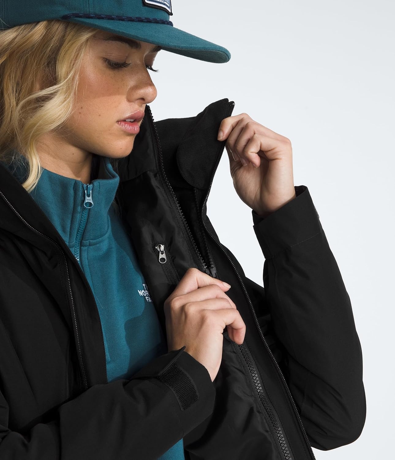 image:imageThe North Face Womens Carto Mono Triclimate Hooded Jacket Insulated Winter Coat Wind amp Water Resistant Adjustable Hood With Cinch Cord