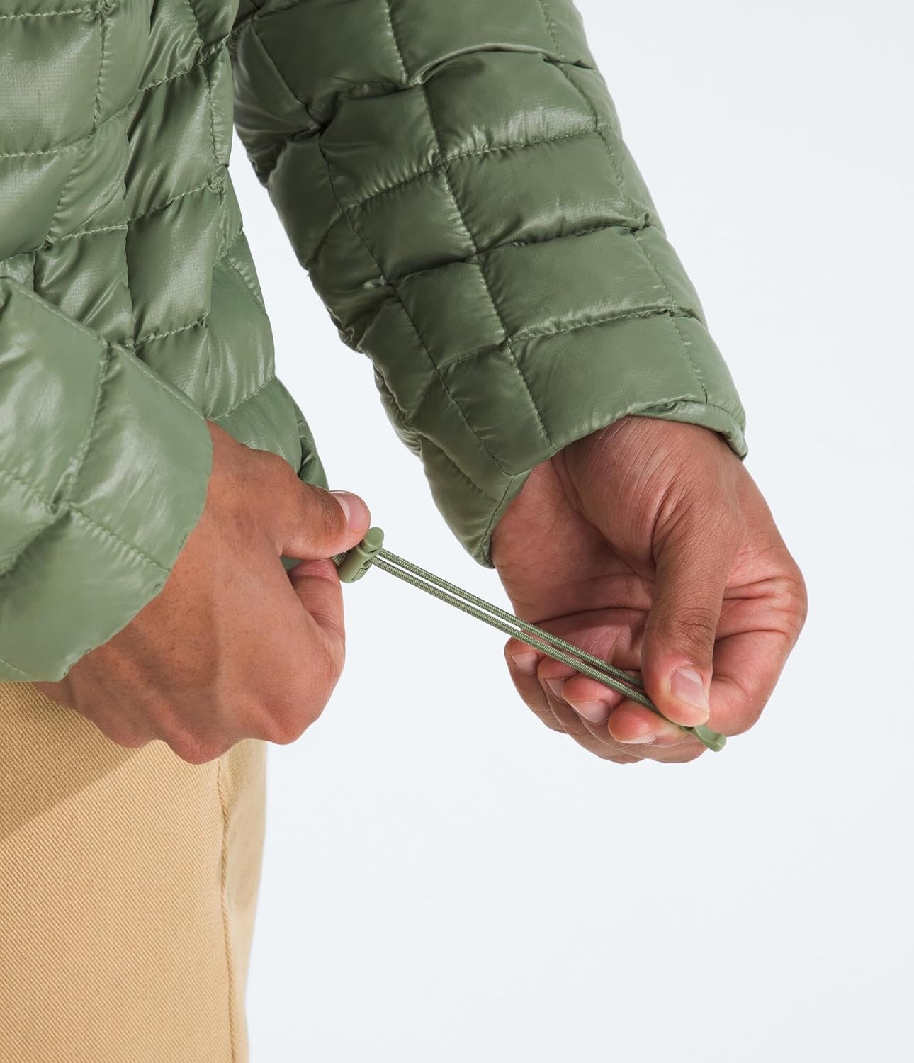 image:imageTHE NORTH FACE Mens Thermoball Hooded Jacket Lightweight Wind amp Water Resistant Fabric Synthetic InsulationBark Mist