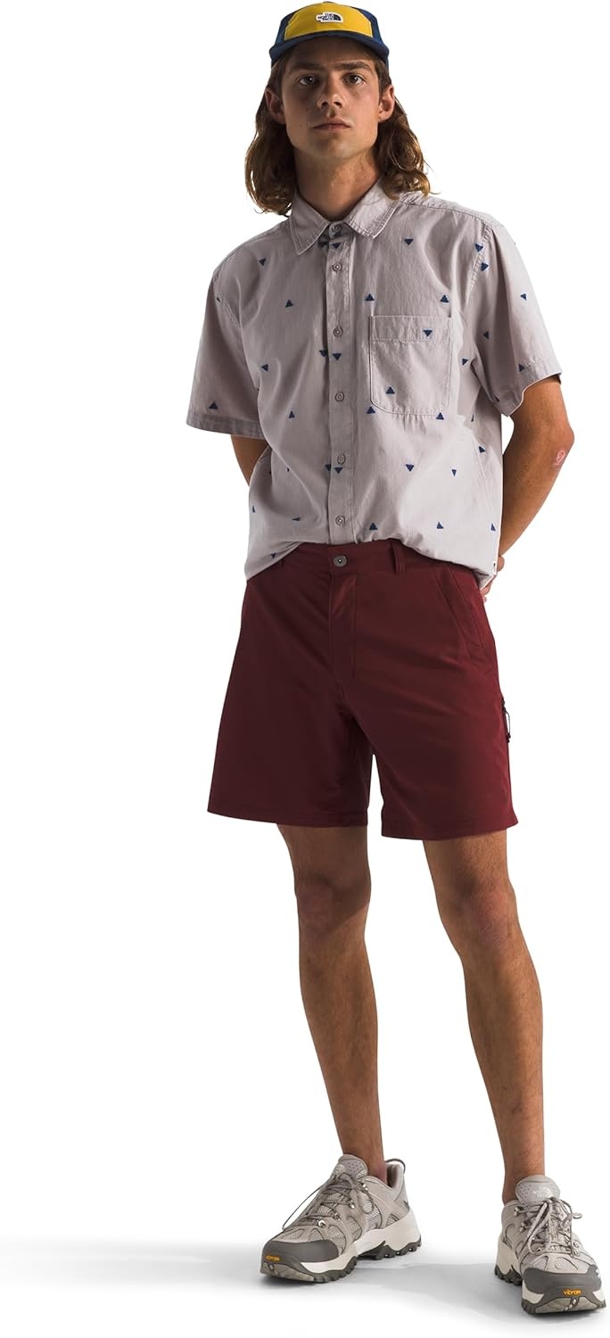 image:imageThe North Face Rolling Sun Packable 9 Hybrid ShortsSumac