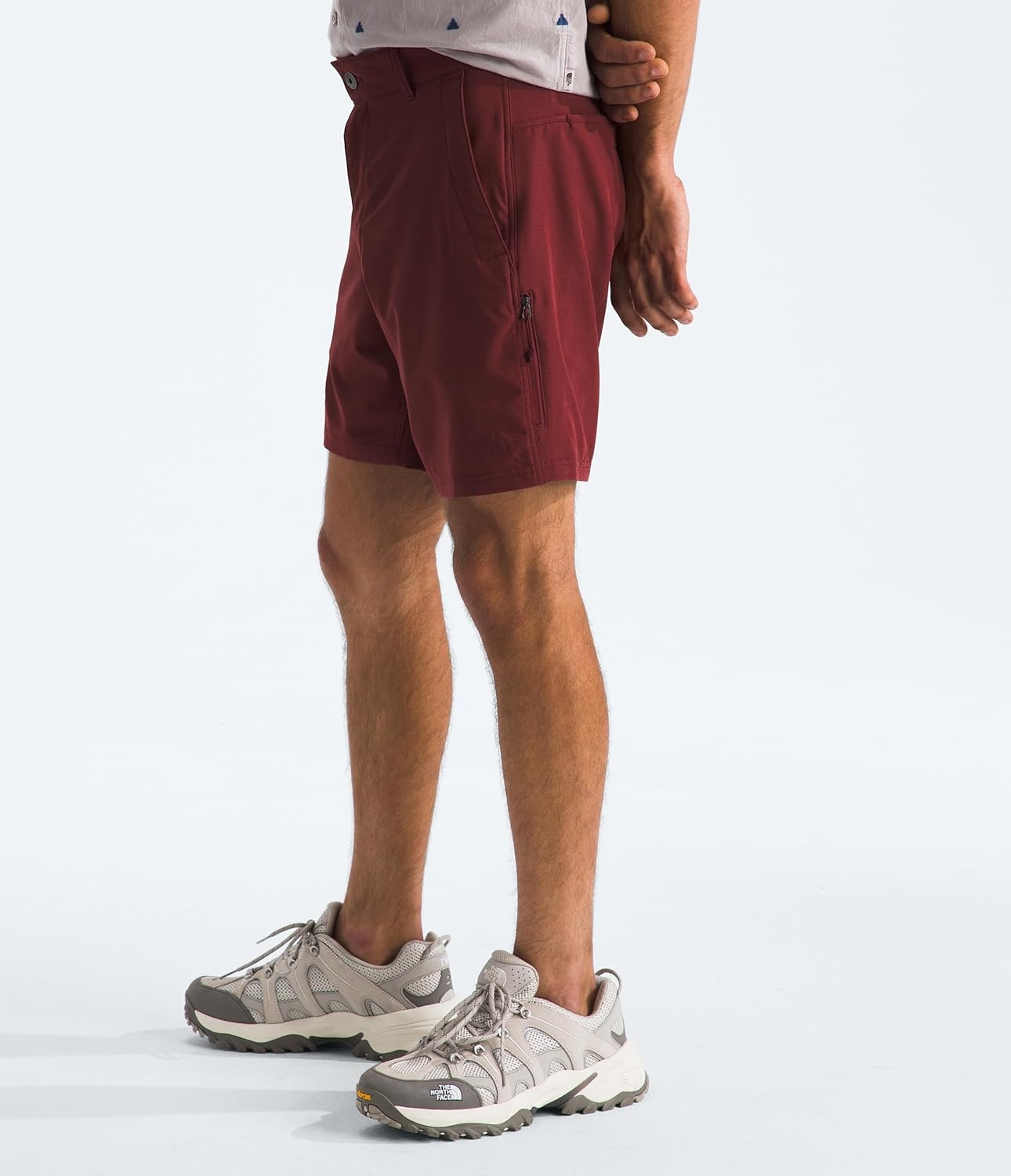 image:imageThe North Face Rolling Sun Packable 9 Hybrid ShortsSumac